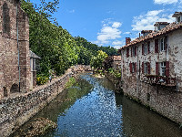 River Nive, Saint-Jean-Pied-de-Port, Pyrénées-Atlantiques, France