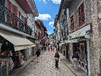 Rue d'Espagne, Saint-Jean-Pied-de-Port, Pyrénées-Atlantiques, France